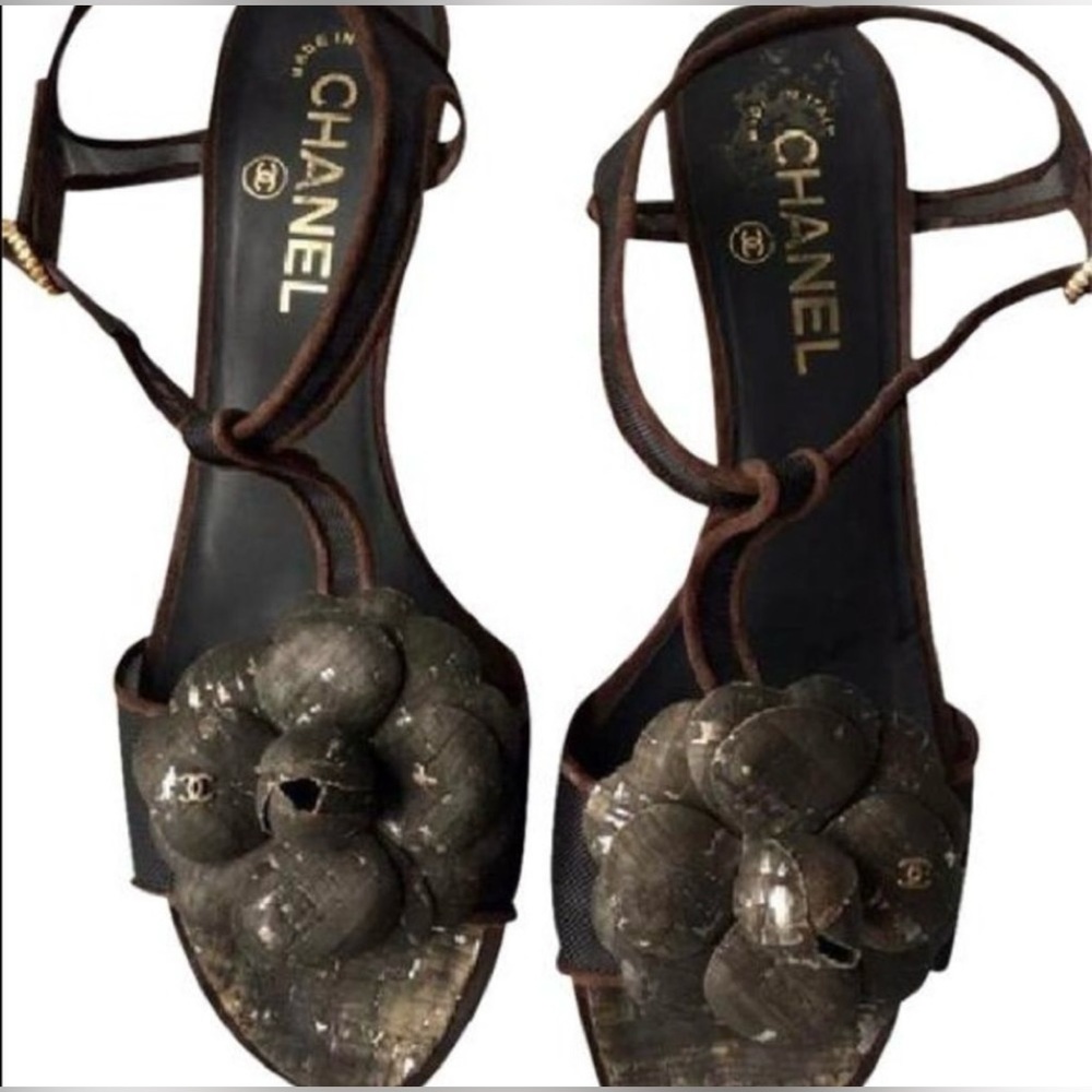 👠 Chanel Camellia Mesh Floral 'CC’ T Strap Sandals👠 - Picture 11 of 11
